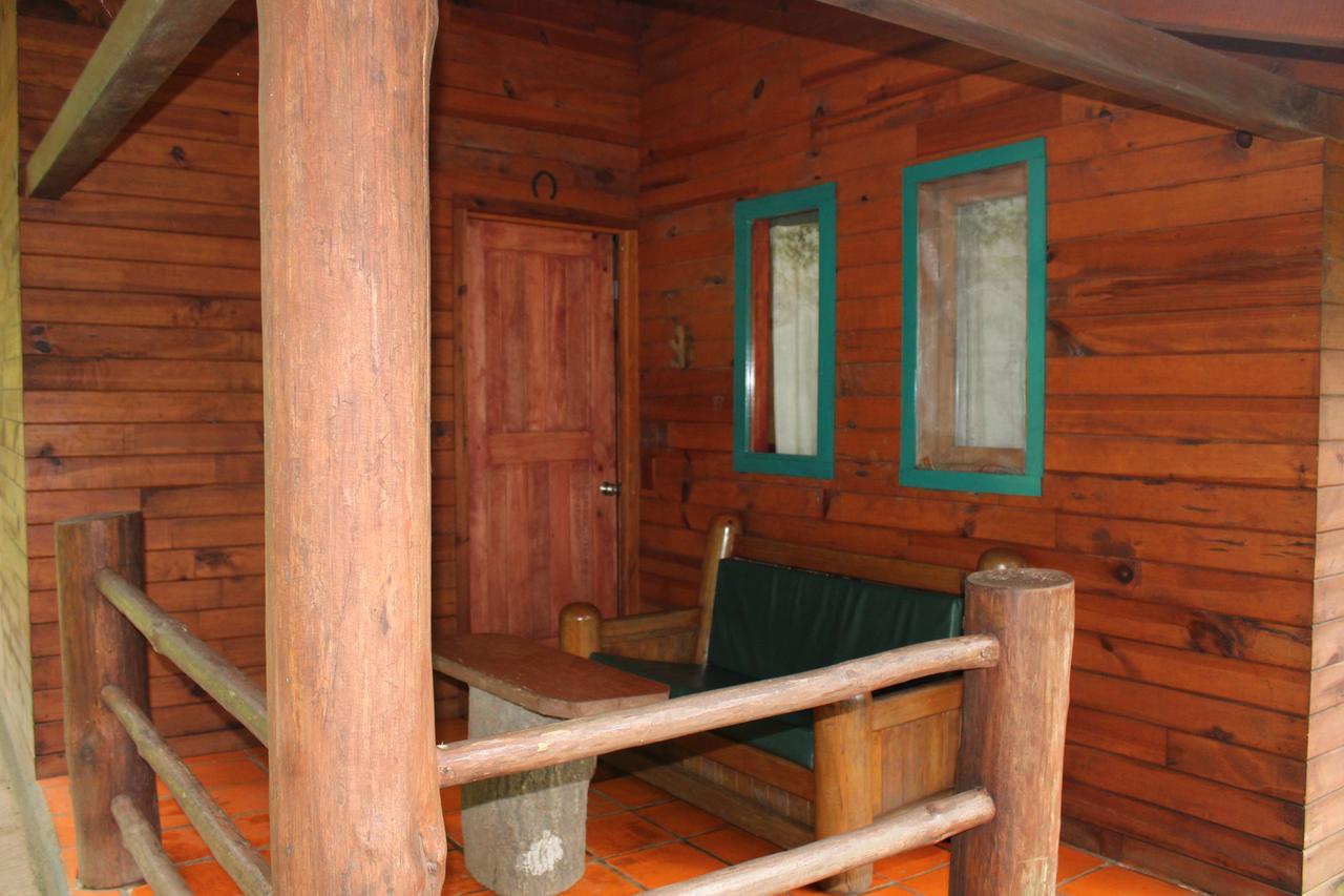 Cabanas Alpinas Lopez Fontes Valle de Bravo Bagian luar foto